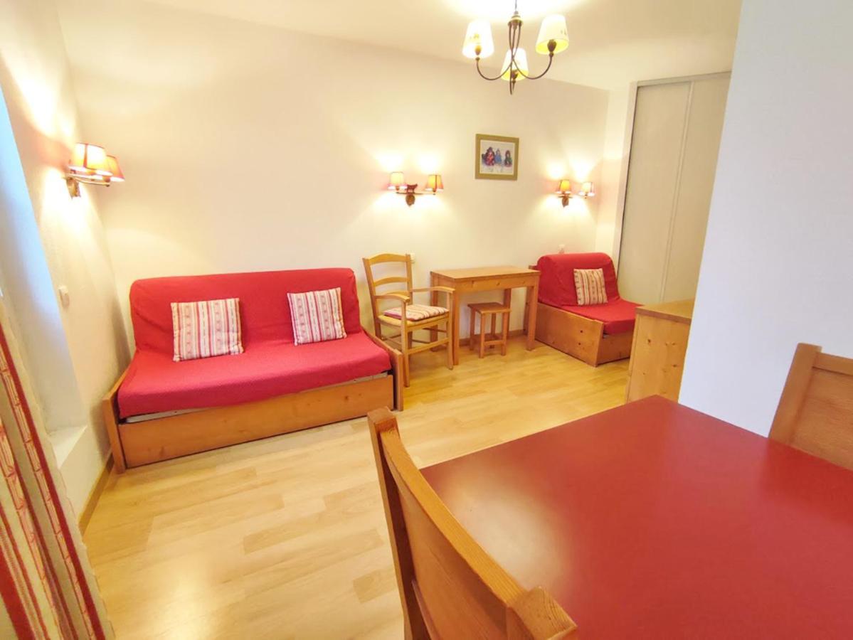 Le Marmotton, T2, Centre Luchon, Wifi, Casier A Skis, Ascenseur, 5 Personnes Bagneres-de-Luchon Luaran gambar