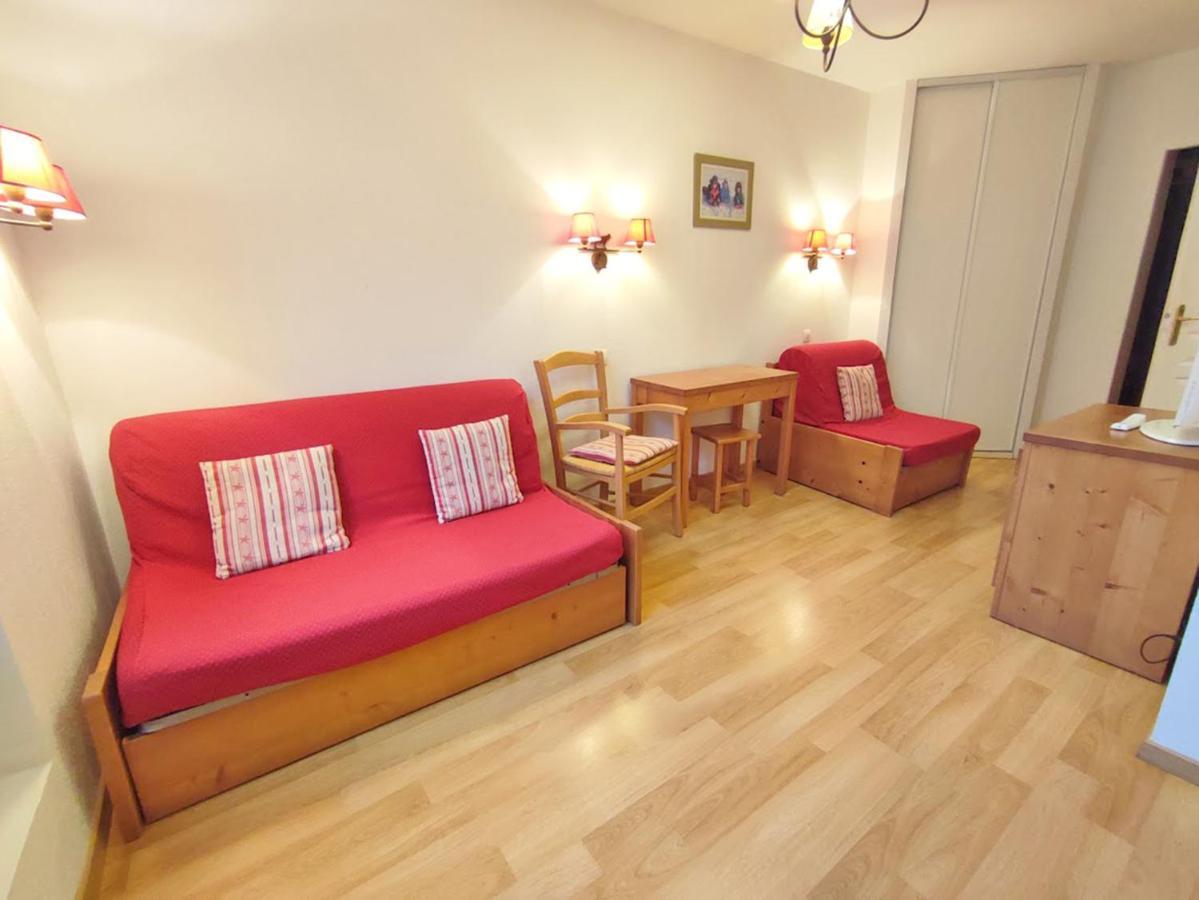 Le Marmotton, T2, Centre Luchon, Wifi, Casier A Skis, Ascenseur, 5 Personnes Bagneres-de-Luchon Luaran gambar